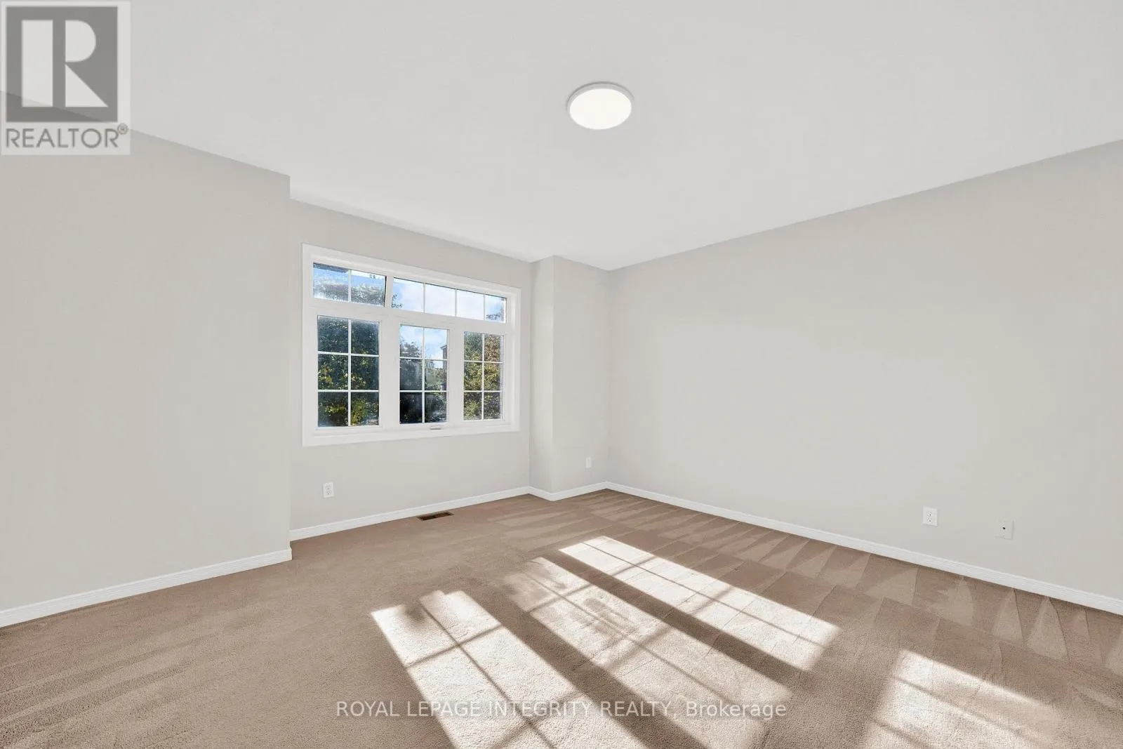 3 BINBURY WAY