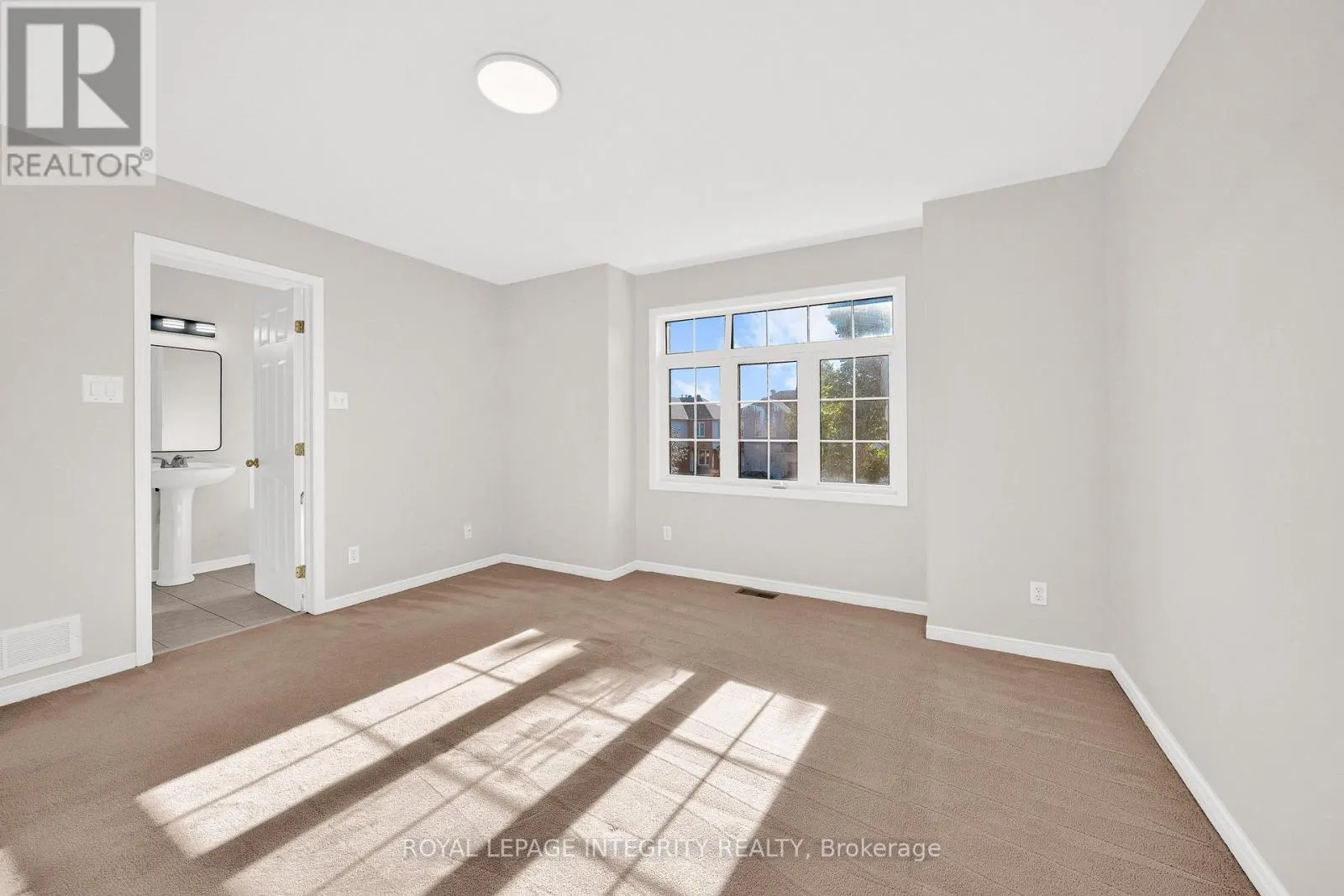 3 BINBURY WAY