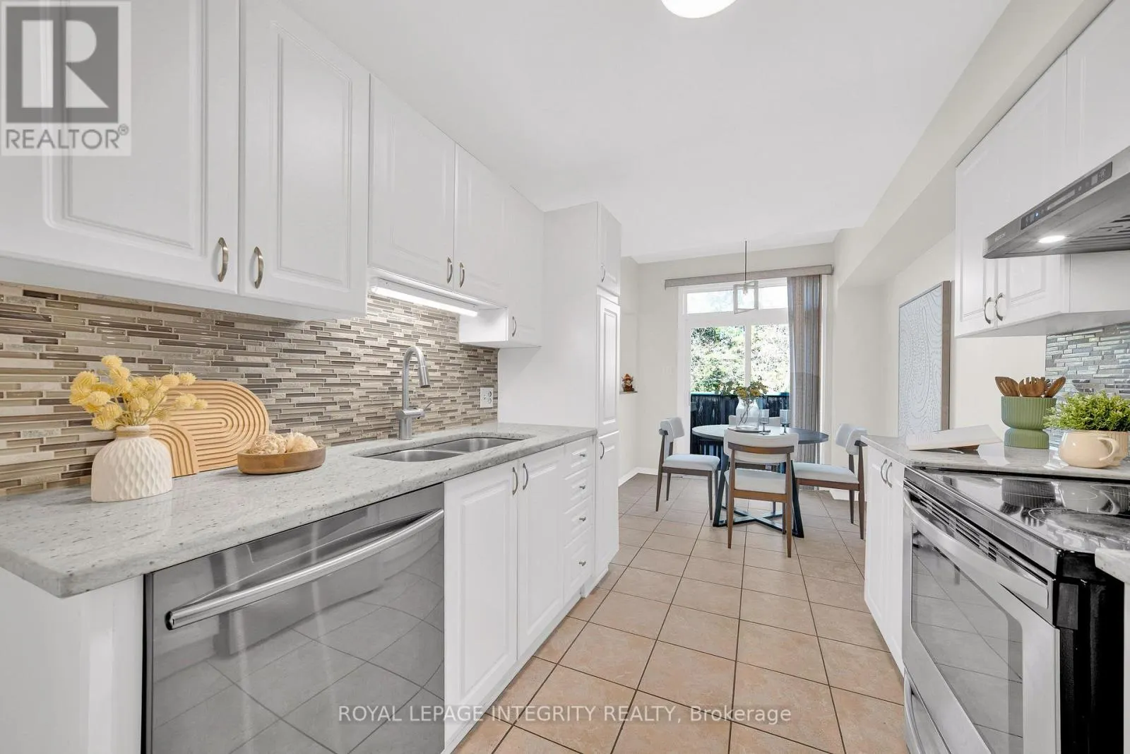 3 BINBURY WAY
