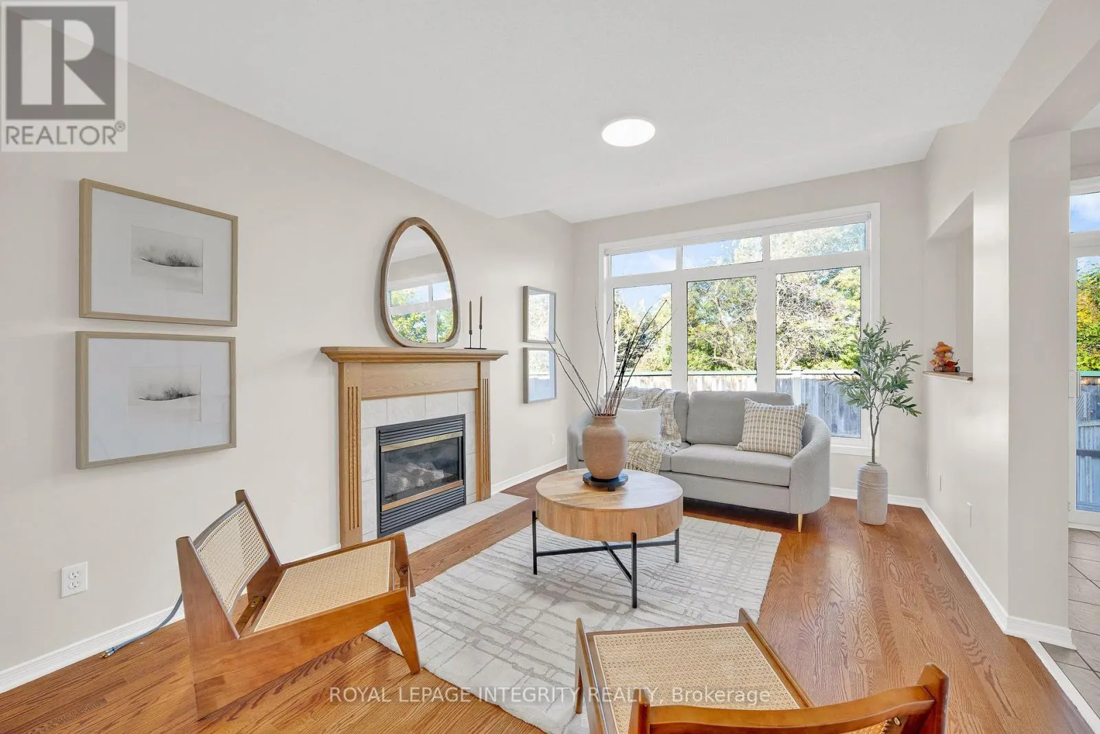 3 BINBURY WAY