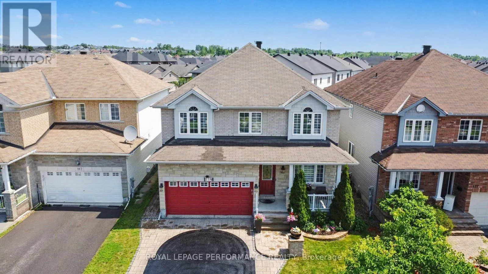 119 FELICITY CRESCENT