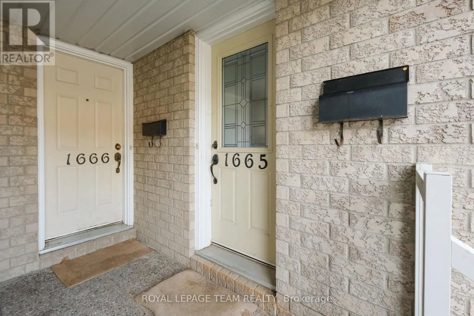 1665 LOCKSLEY LANE