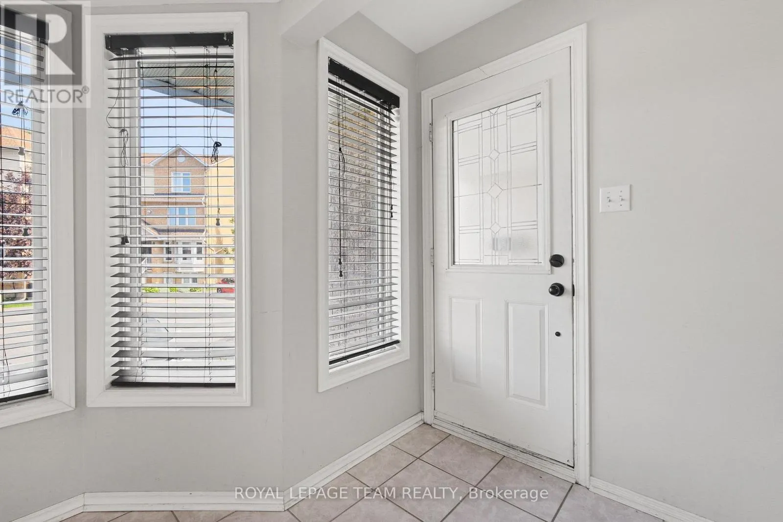 1665 LOCKSLEY LANE