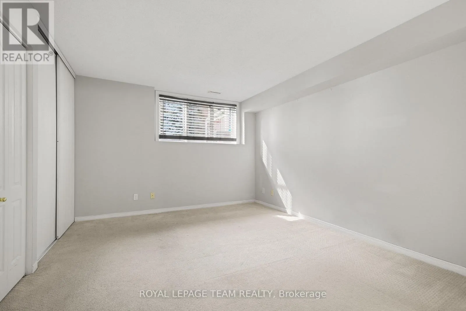 1665 LOCKSLEY LANE