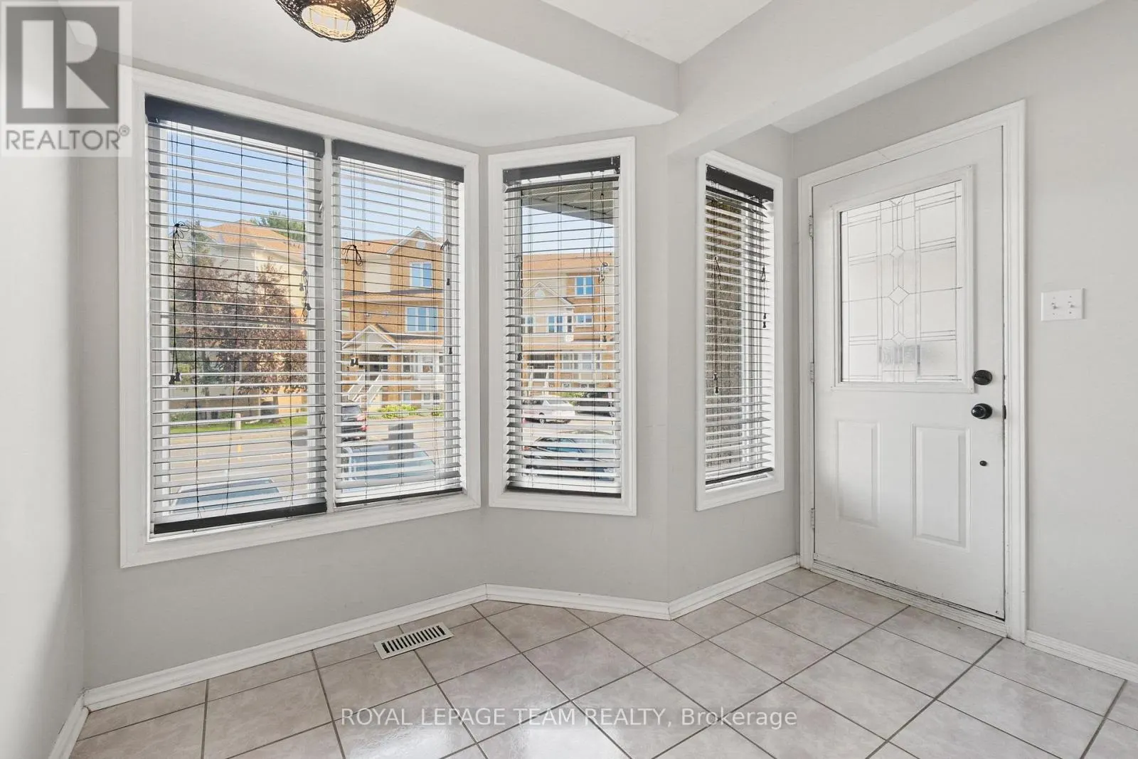 1665 LOCKSLEY LANE