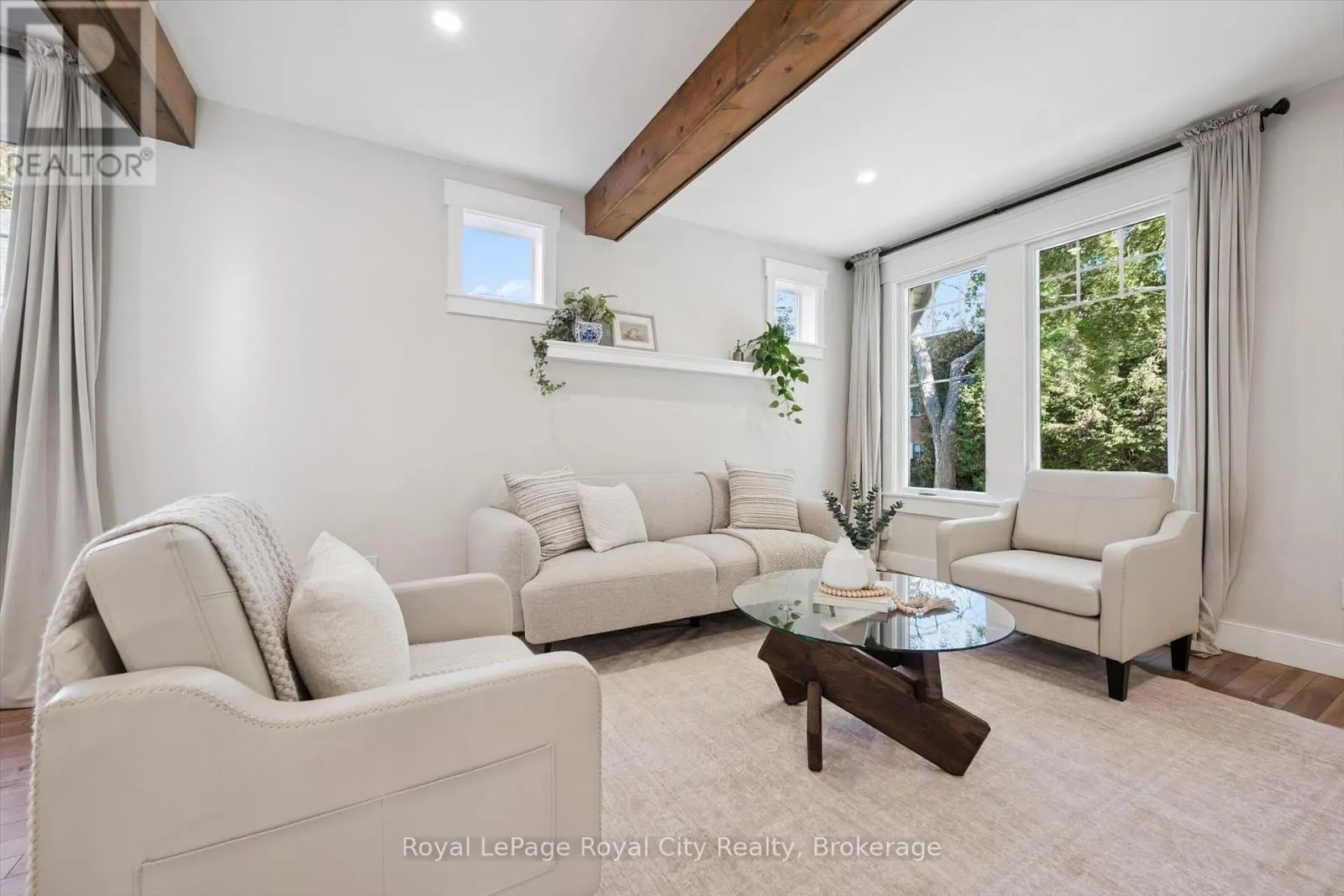 31 JAMES STREET W