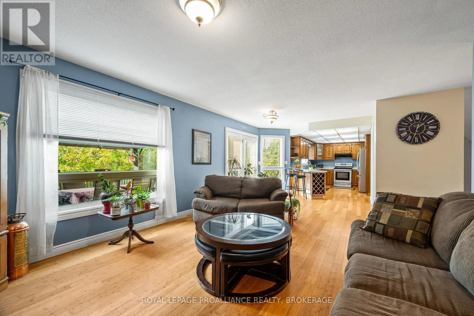 605 FERNMOOR DRIVE