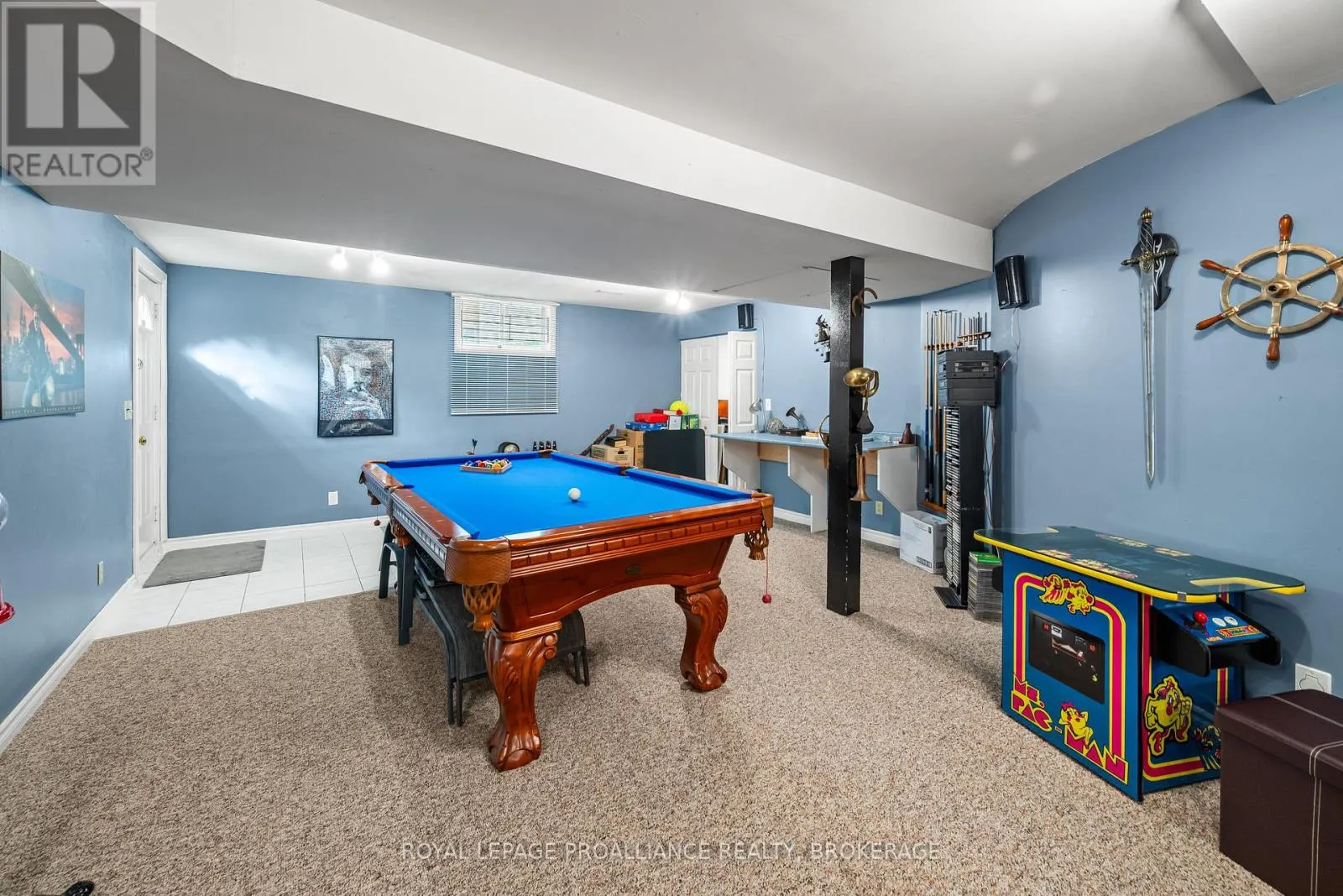 605 FERNMOOR DRIVE