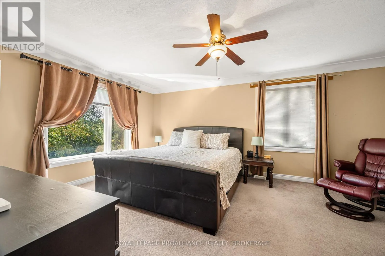 605 FERNMOOR DRIVE