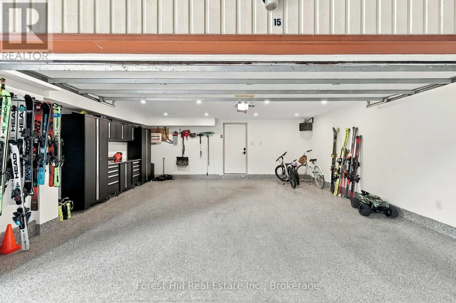 15 - 224 BLUESKI GEORGE CRESCENT #15