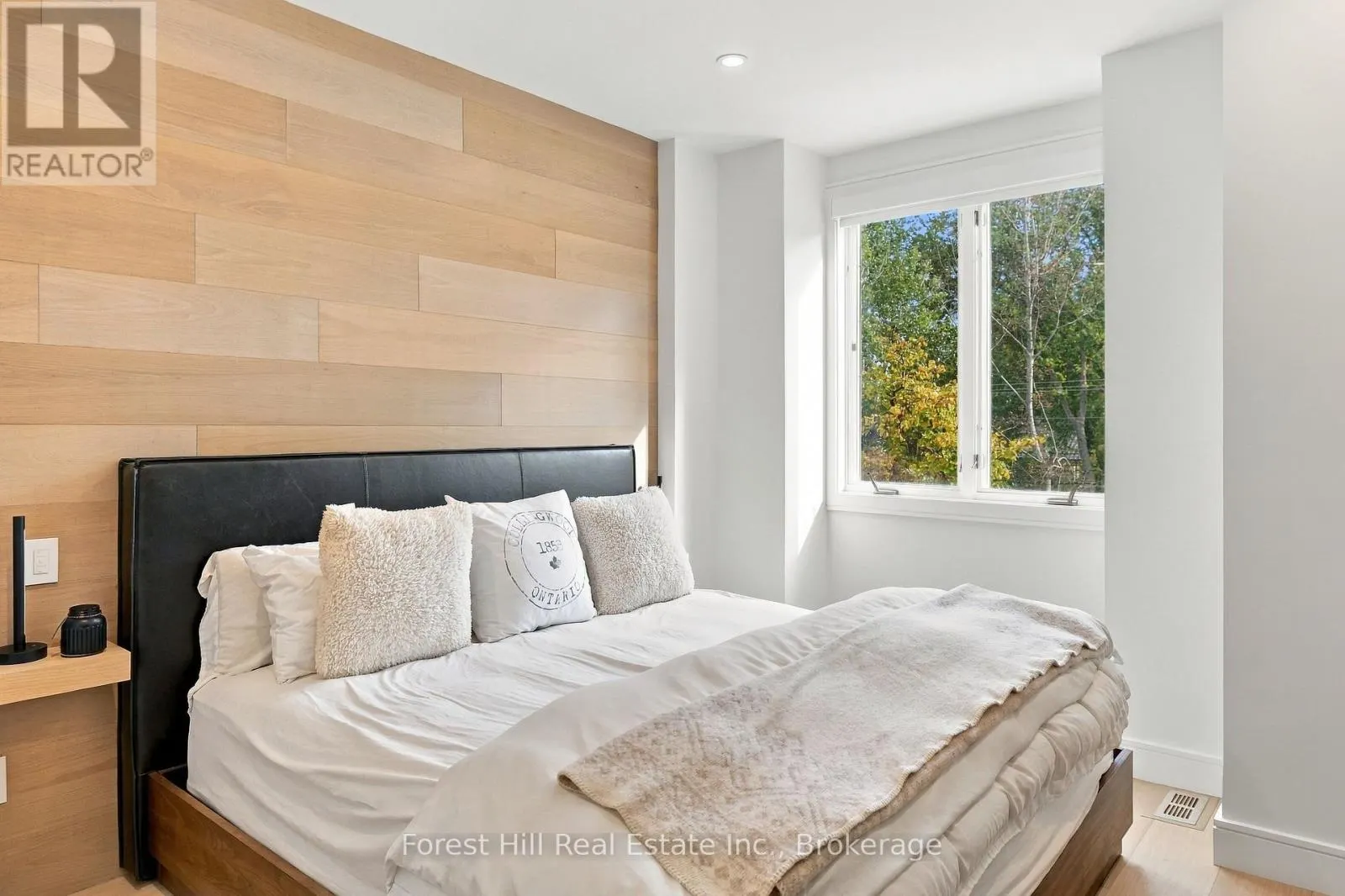 15 - 224 BLUESKI GEORGE CRESCENT #15
