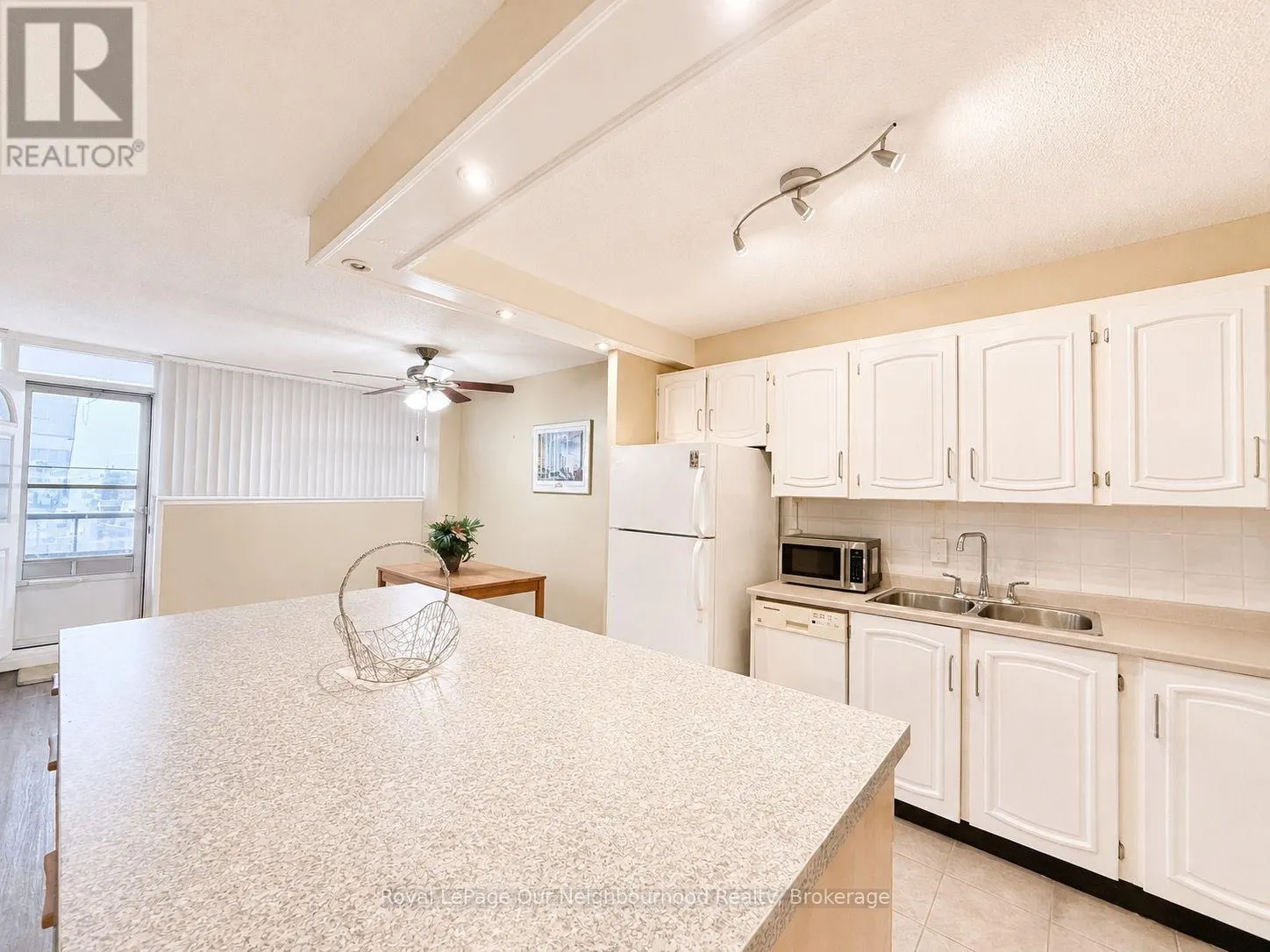 509 - 215 GLENRIDGE AVENUE #509