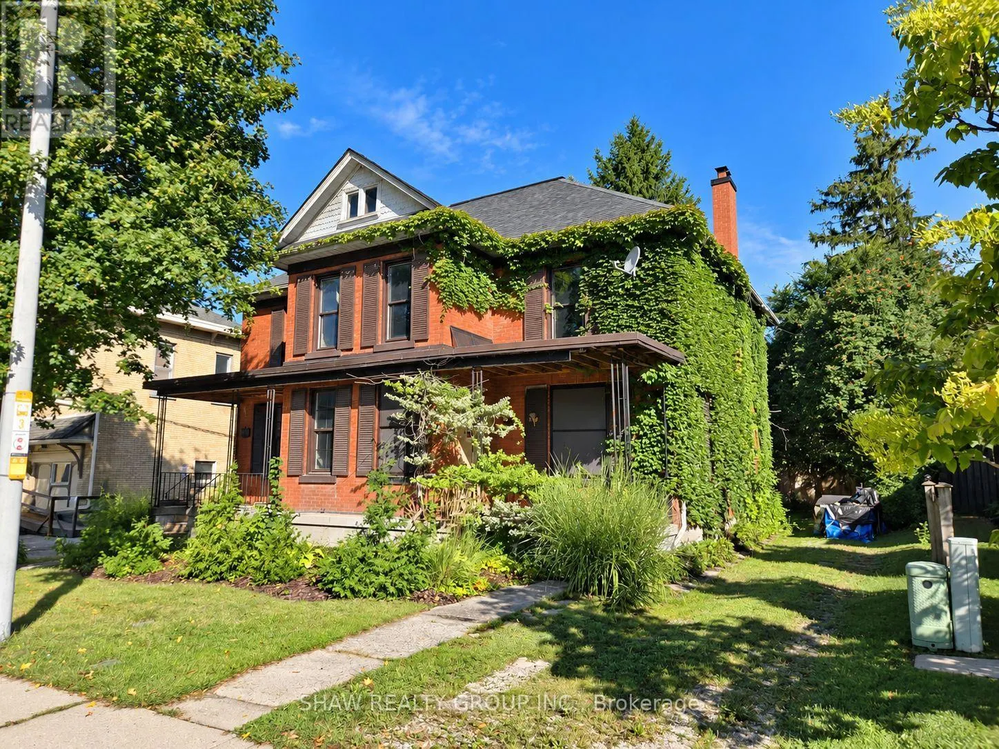 371 HUNTER STREET