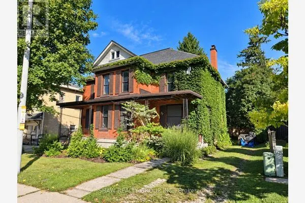 371 HUNTER STREET