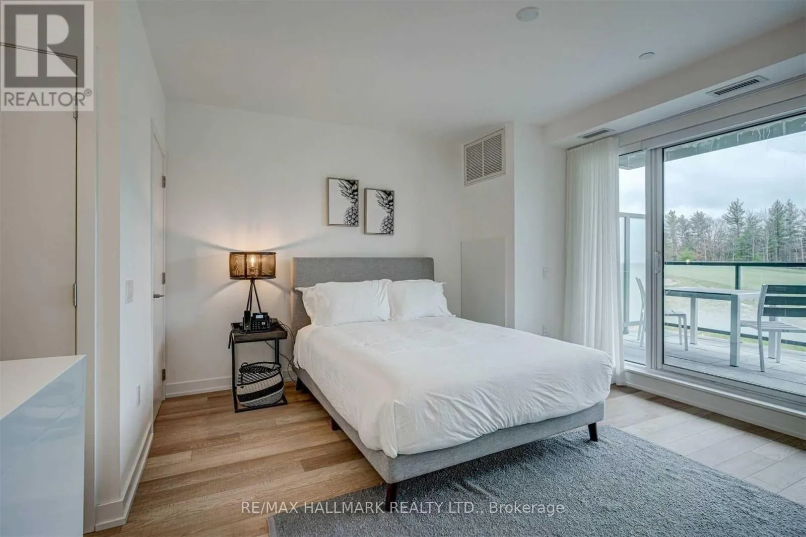 207 - 120 CARRICK TRAIL