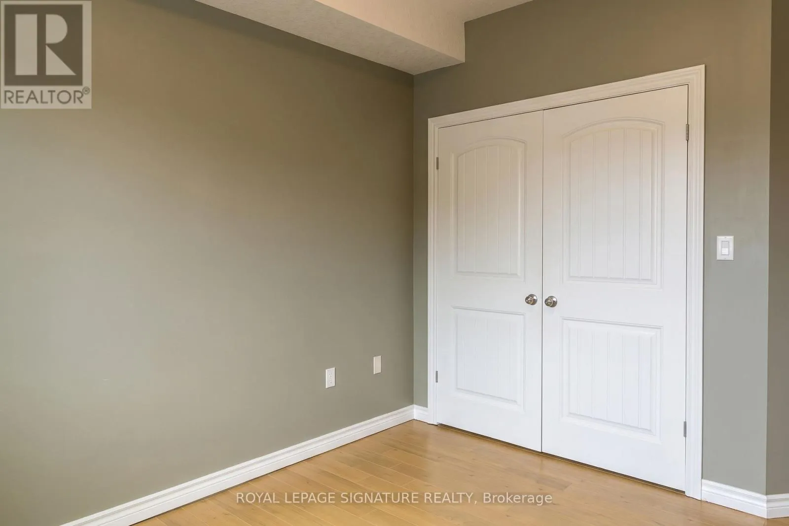MAIN LEVEL - 654 ST DAVID STREET