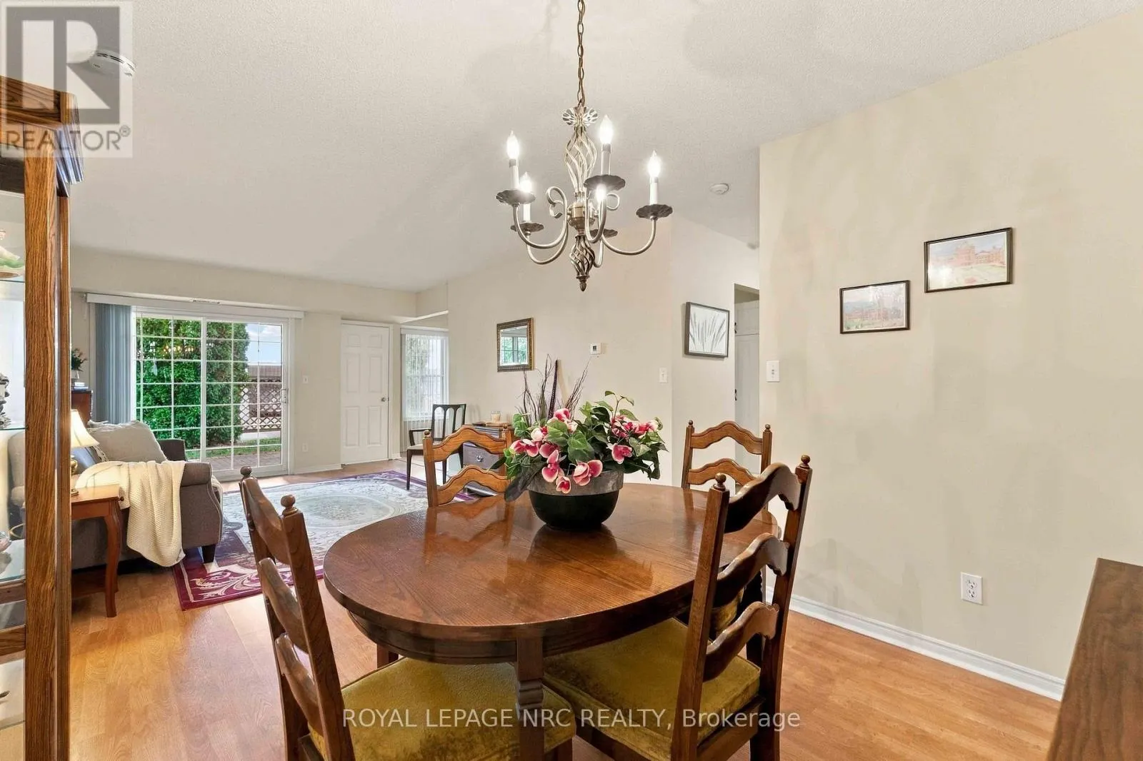 104 - 4090 JOHN CHARLES BOULEVARD #104