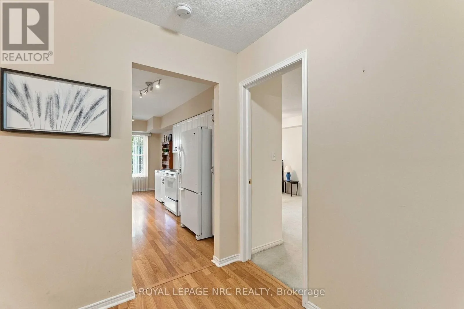 104 - 4090 JOHN CHARLES BOULEVARD #104