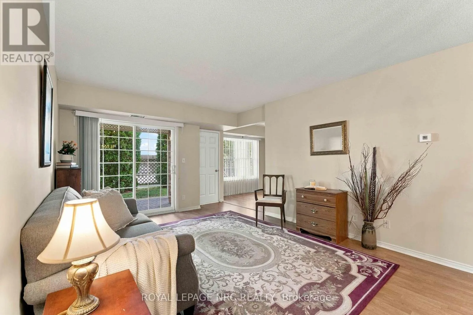 104 - 4090 JOHN CHARLES BOULEVARD #104