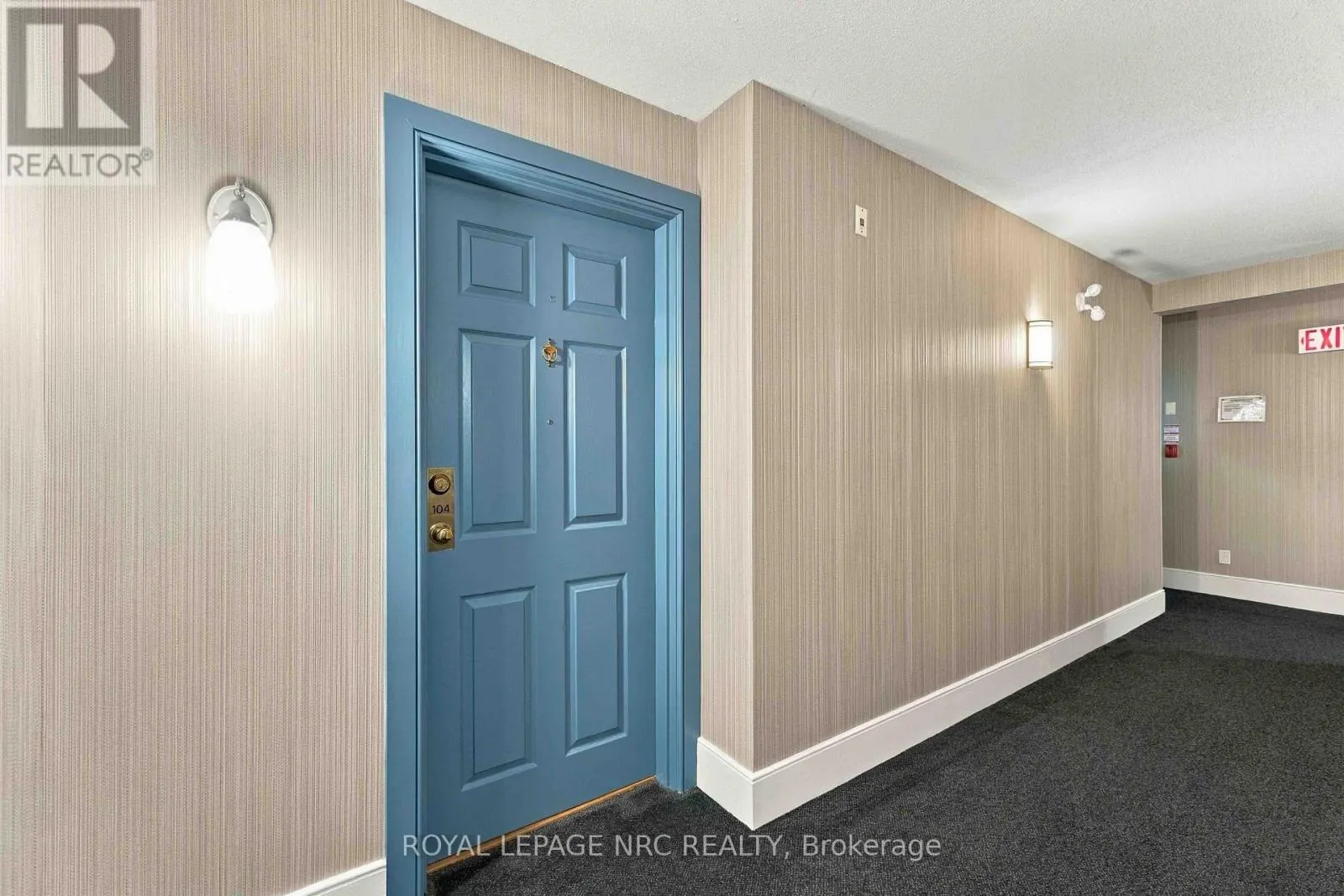 104 - 4090 JOHN CHARLES BOULEVARD #104