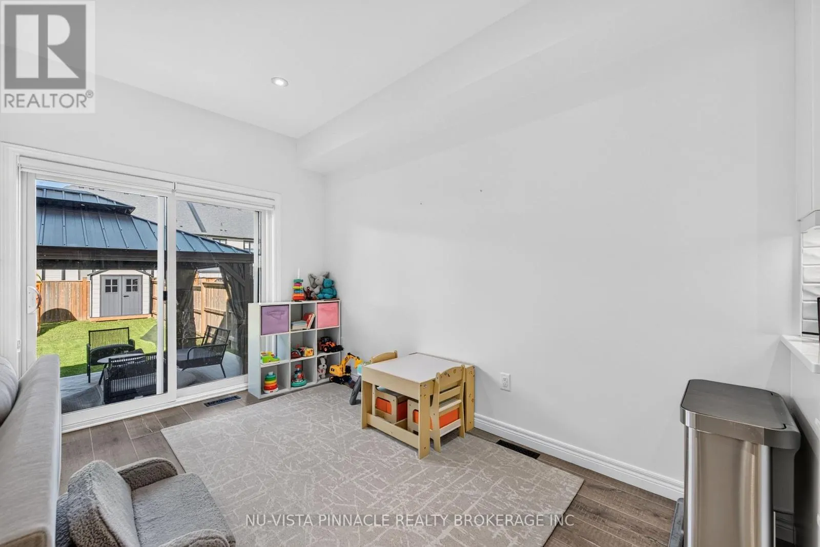 239 WINLOW WAY