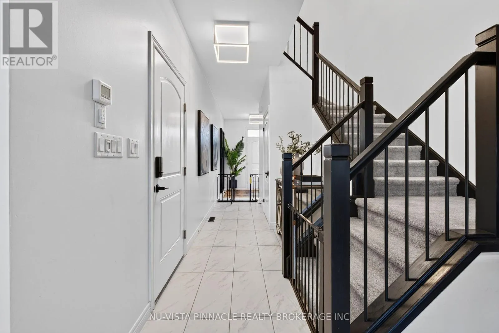 239 WINLOW WAY