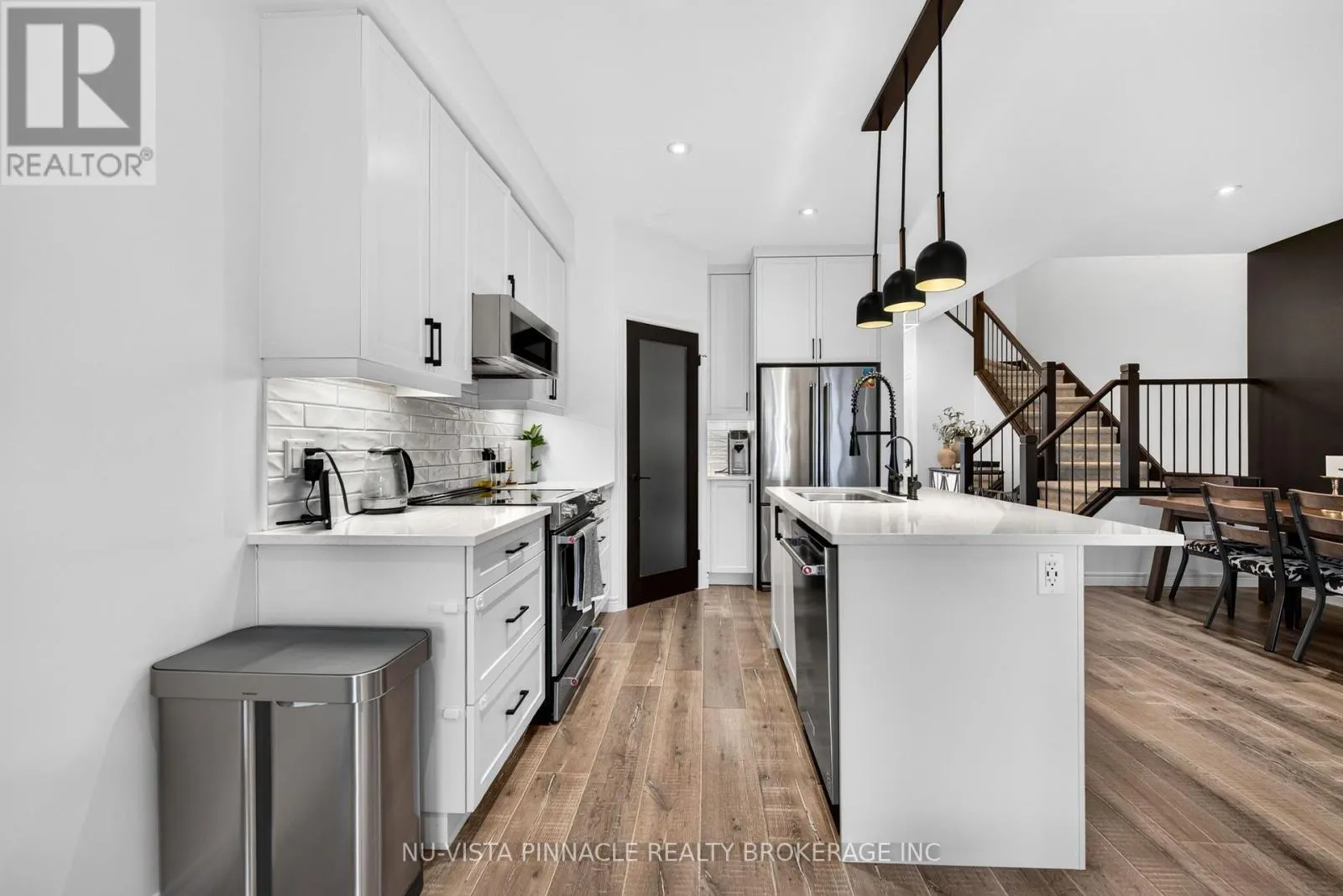 239 WINLOW WAY