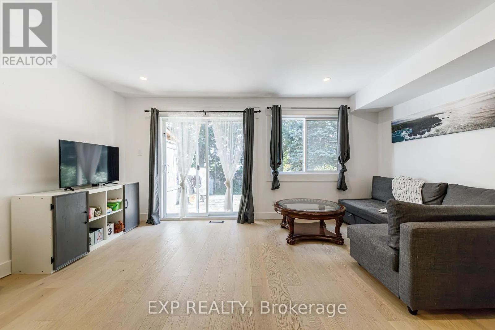 37 DIGNARD STREET