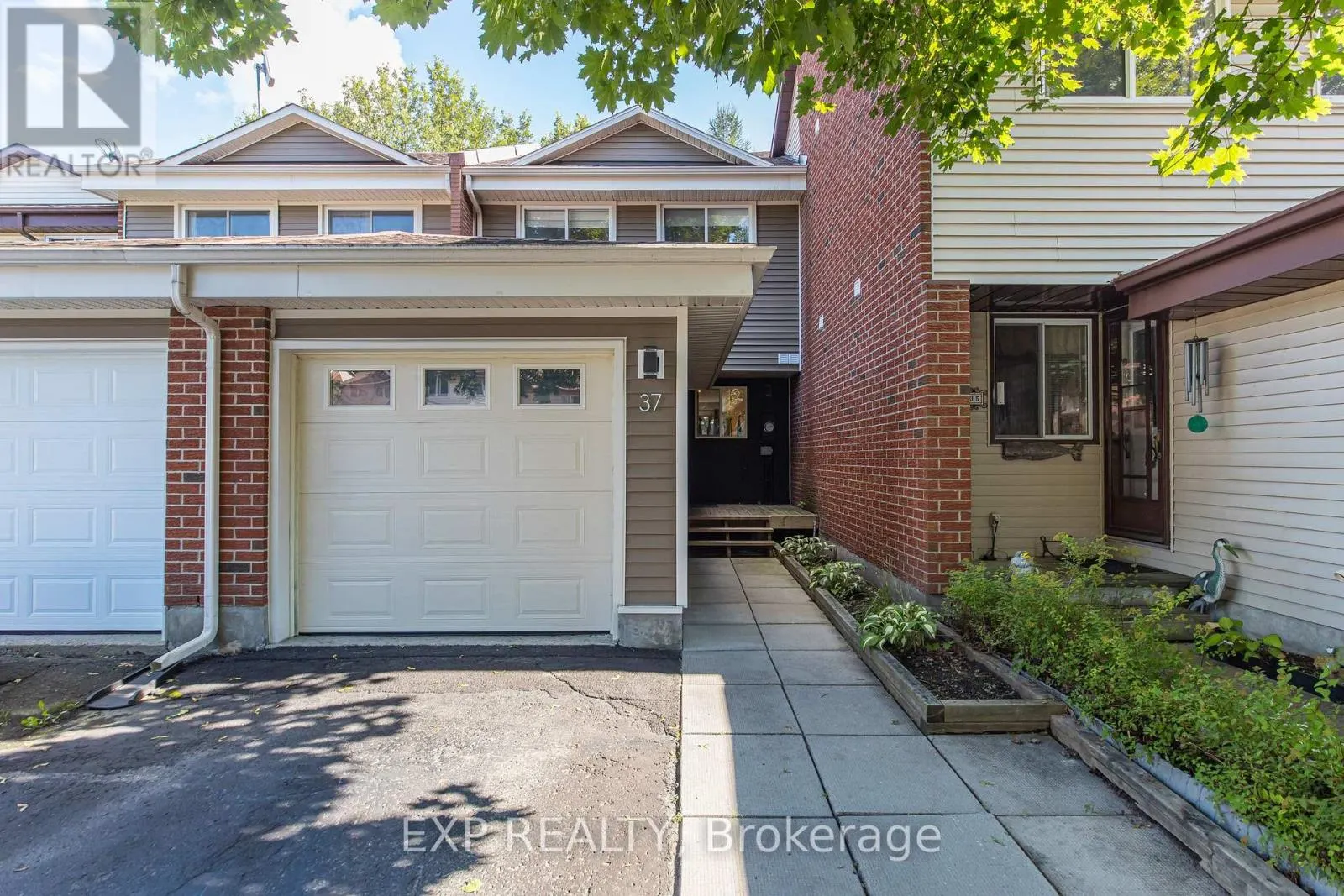 37 DIGNARD STREET