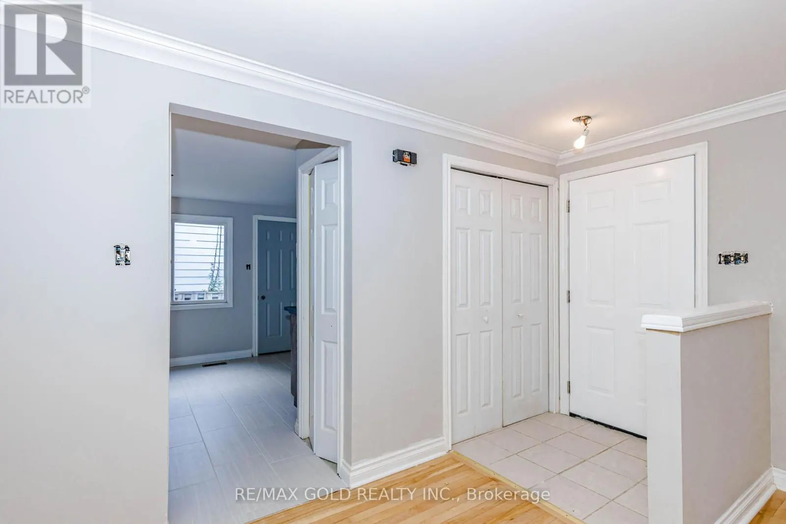 85 WILLIAMSBURG ROAD