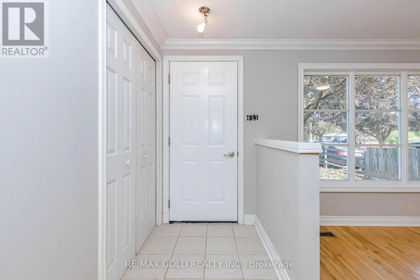85 WILLIAMSBURG ROAD