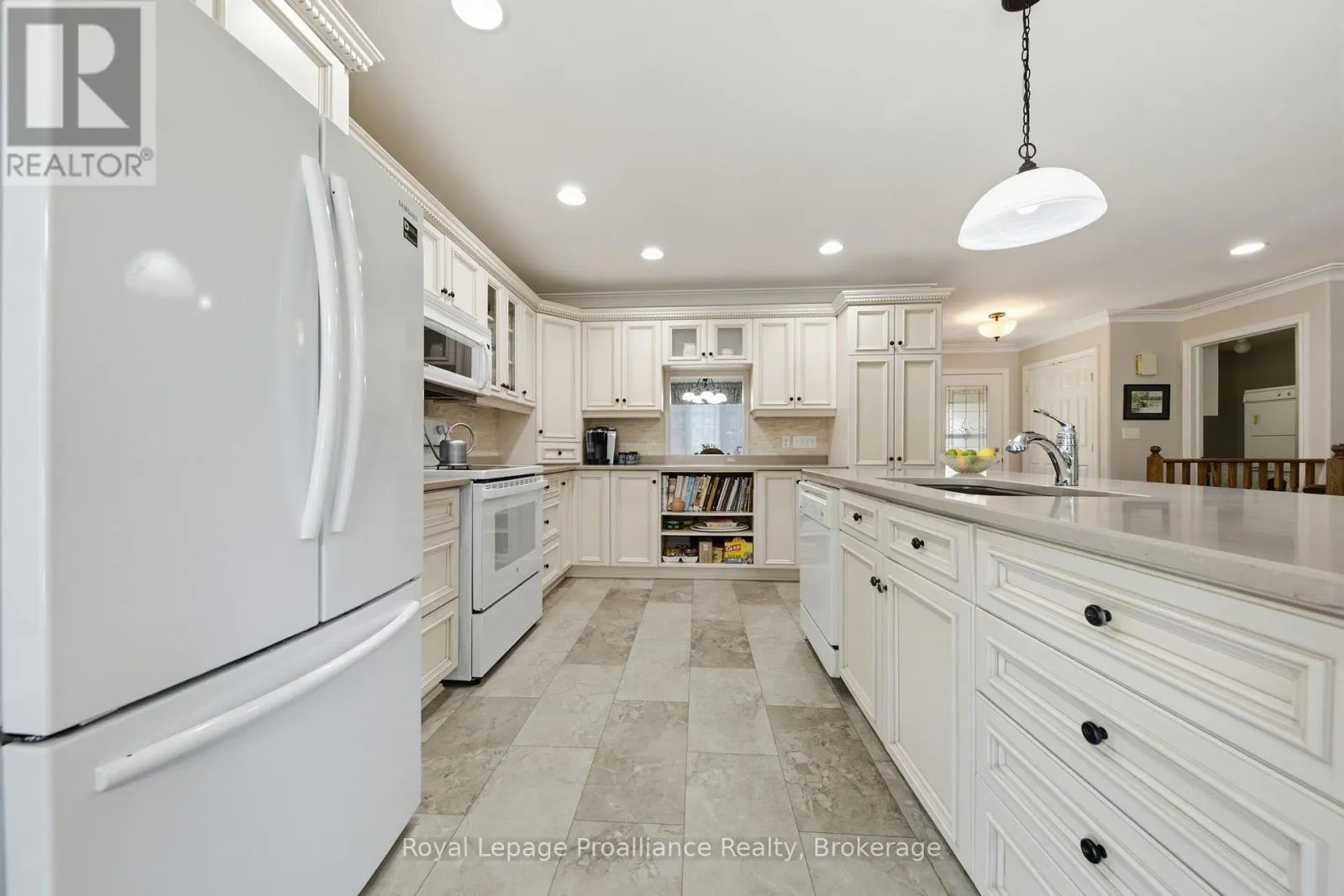 31 HURON DRIVE