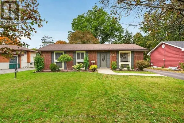 26 LEXINGTON CRESCENT