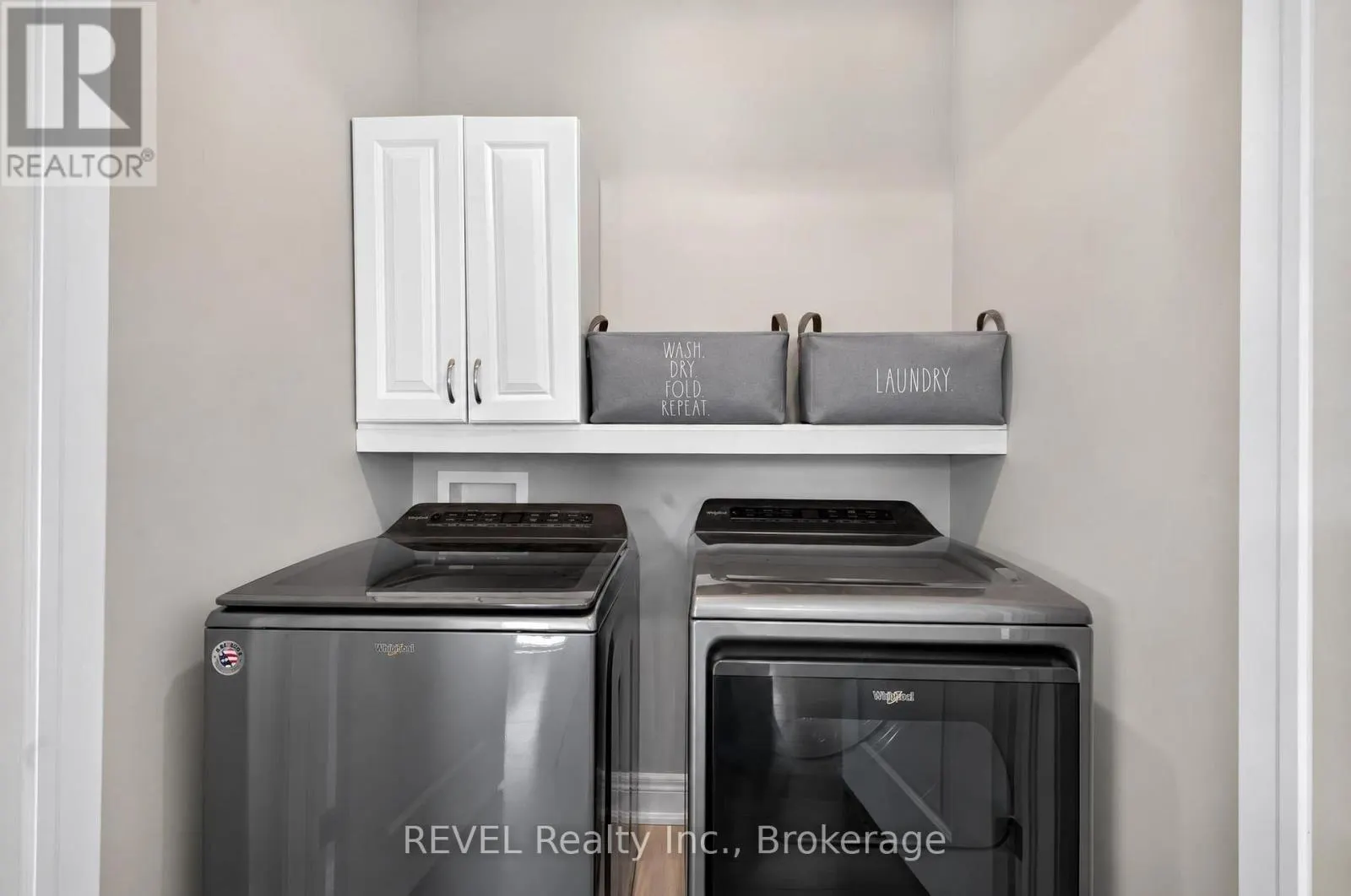 4233 VILLAGE CREEK DRIVE
