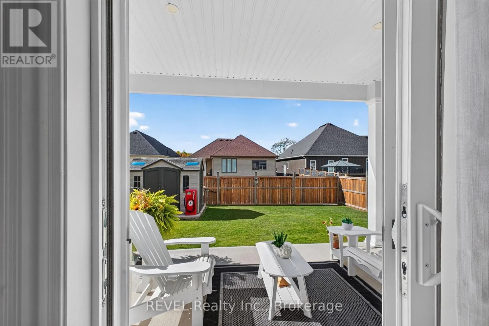 4233 VILLAGE CREEK DRIVE