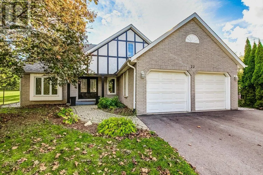 22 DAFFODIL CRESCENT