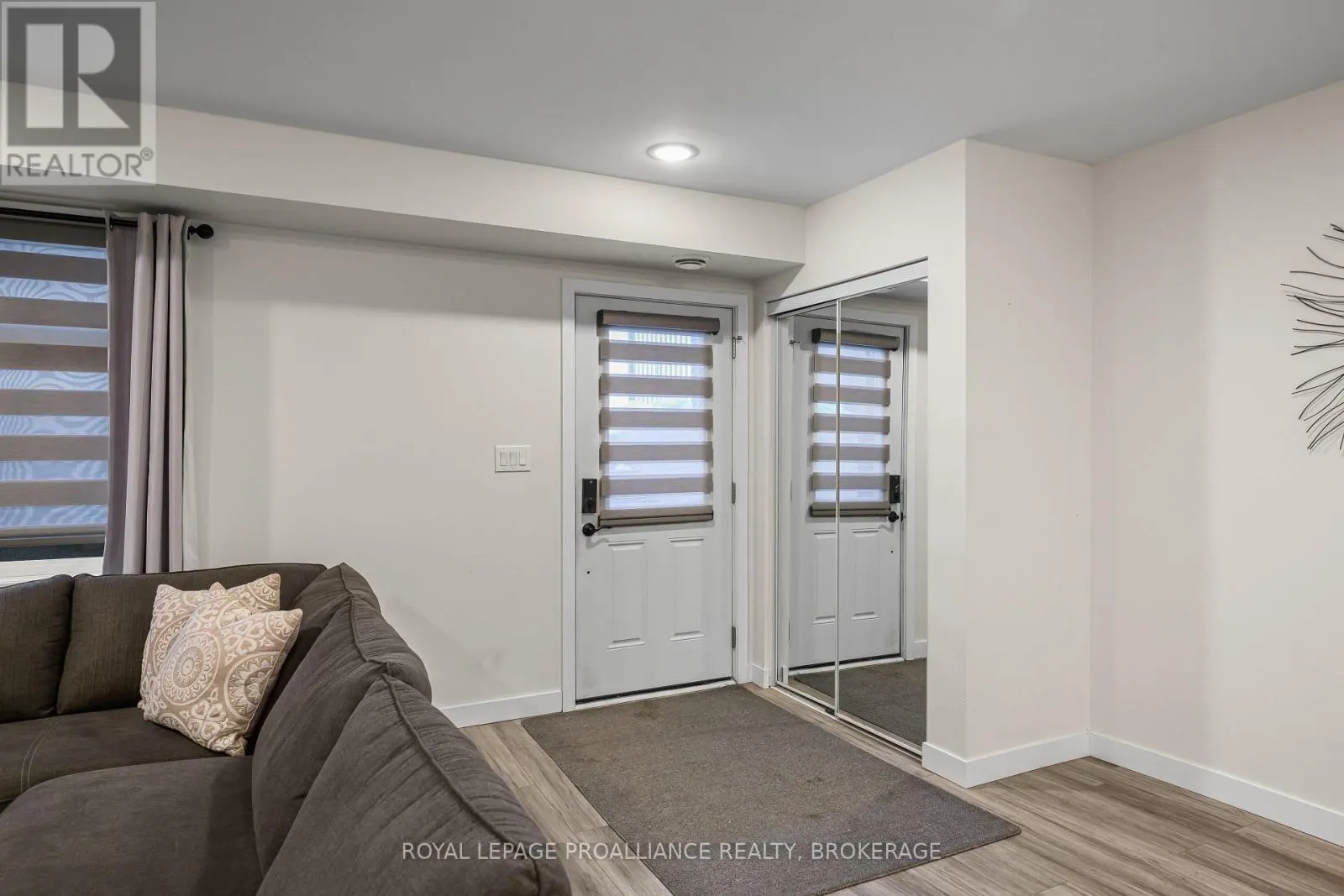 105 - 809 DEVELOPMENT DRIVE #105