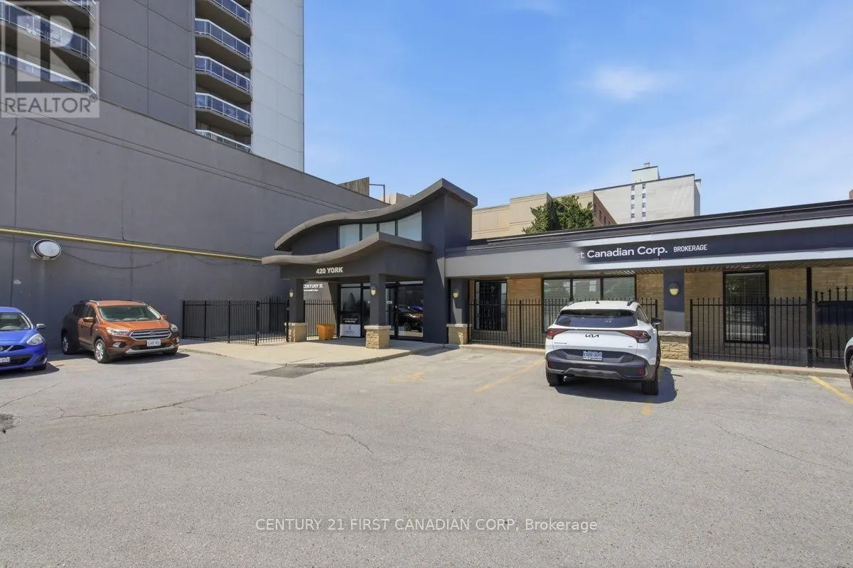 420 YORK STREET