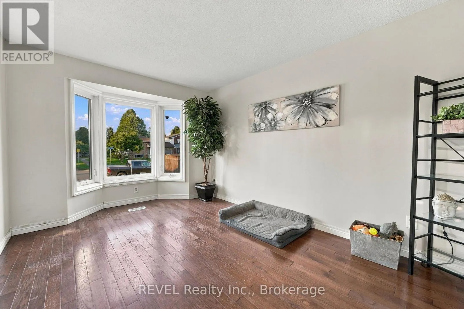 3370 CARDINAL DRIVE