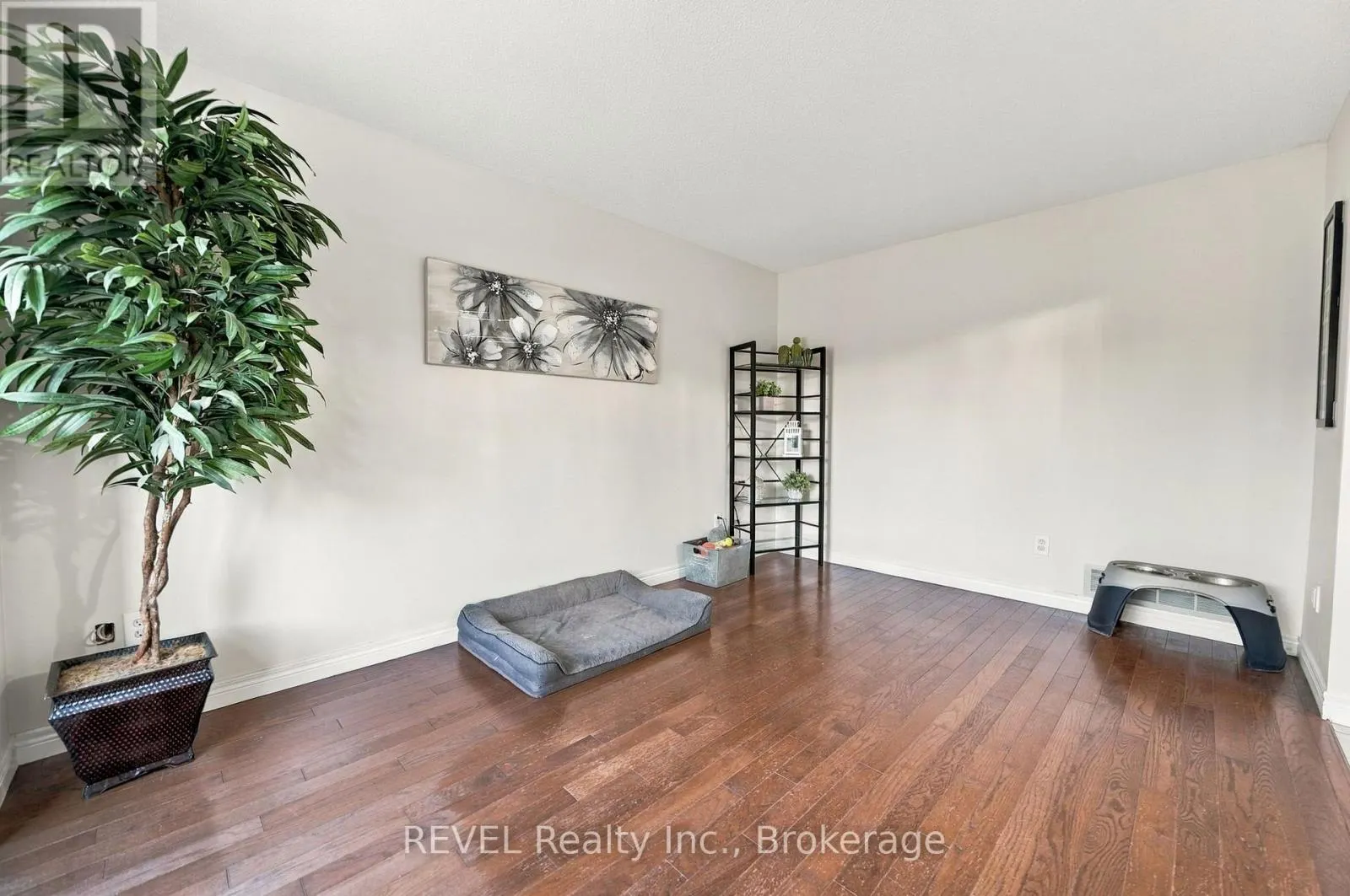 3370 CARDINAL DRIVE