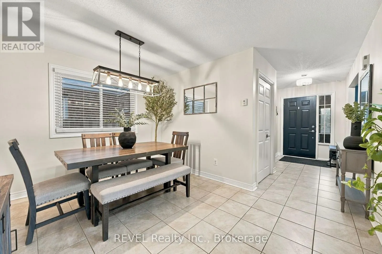 3370 CARDINAL DRIVE