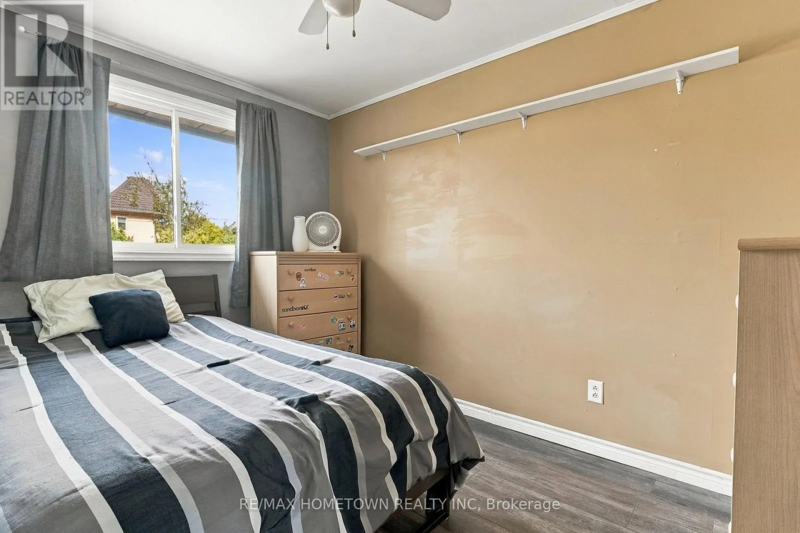 229 COLONEL DOUGLAS CRESCENT