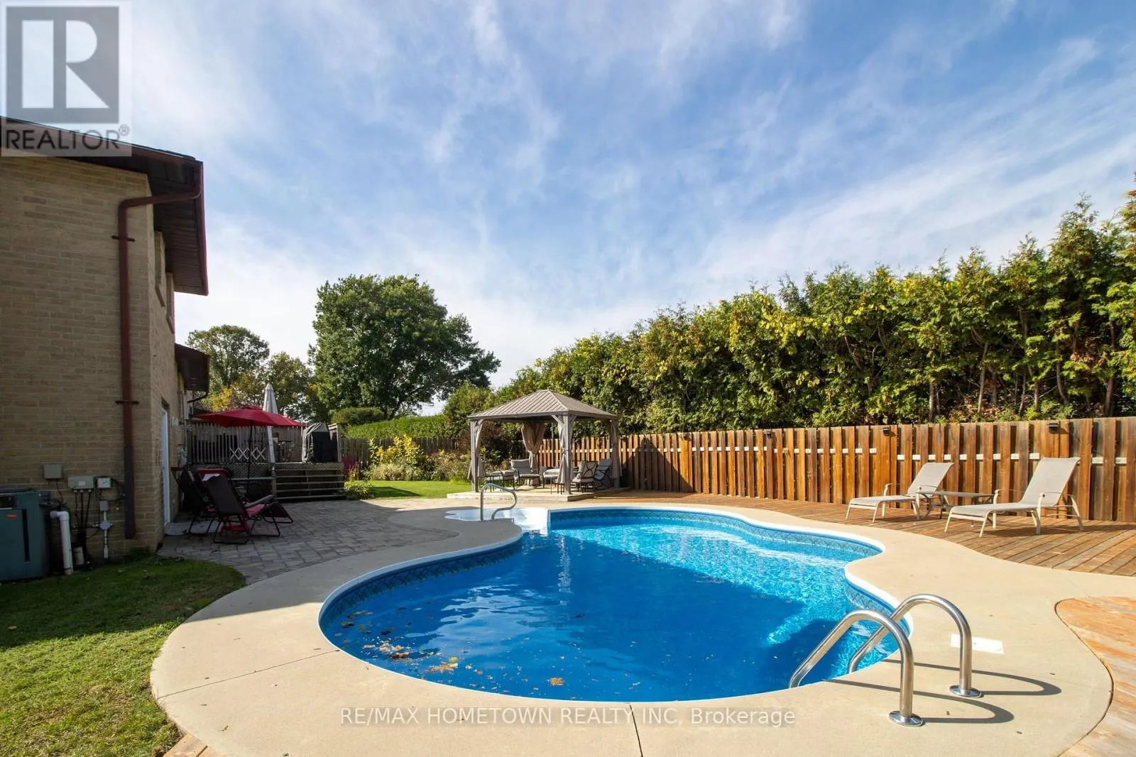 229 COLONEL DOUGLAS CRESCENT
