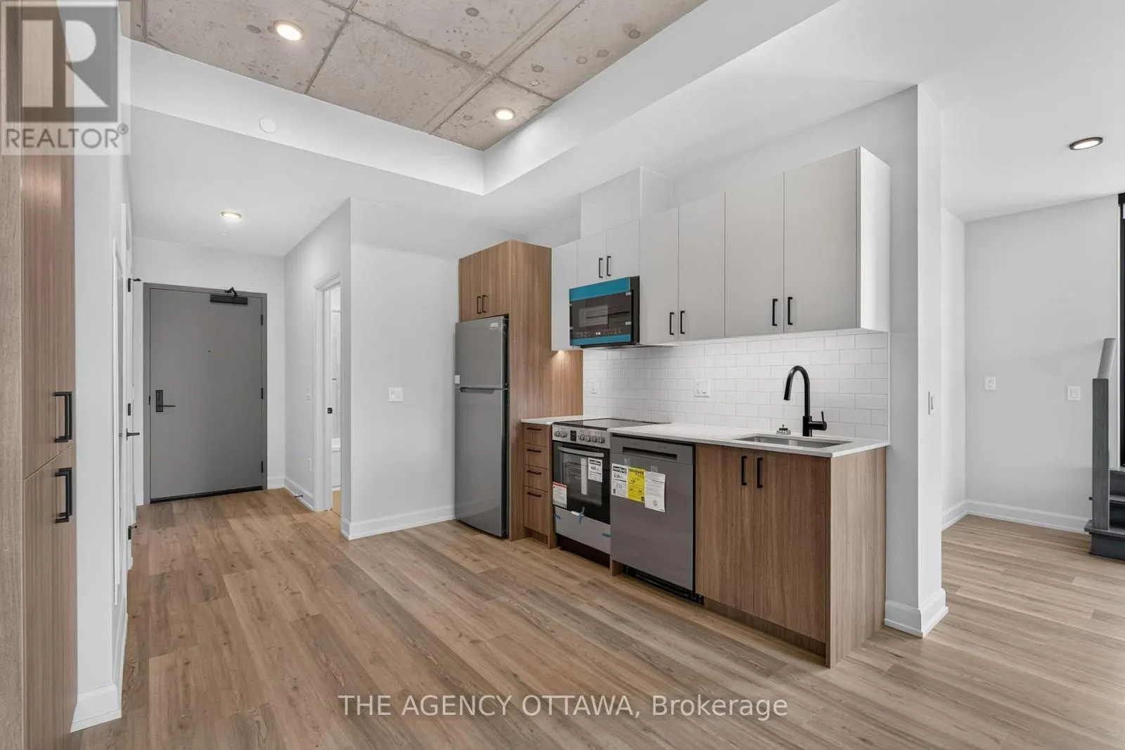 502 - 56 BAYSWATER AVENUE