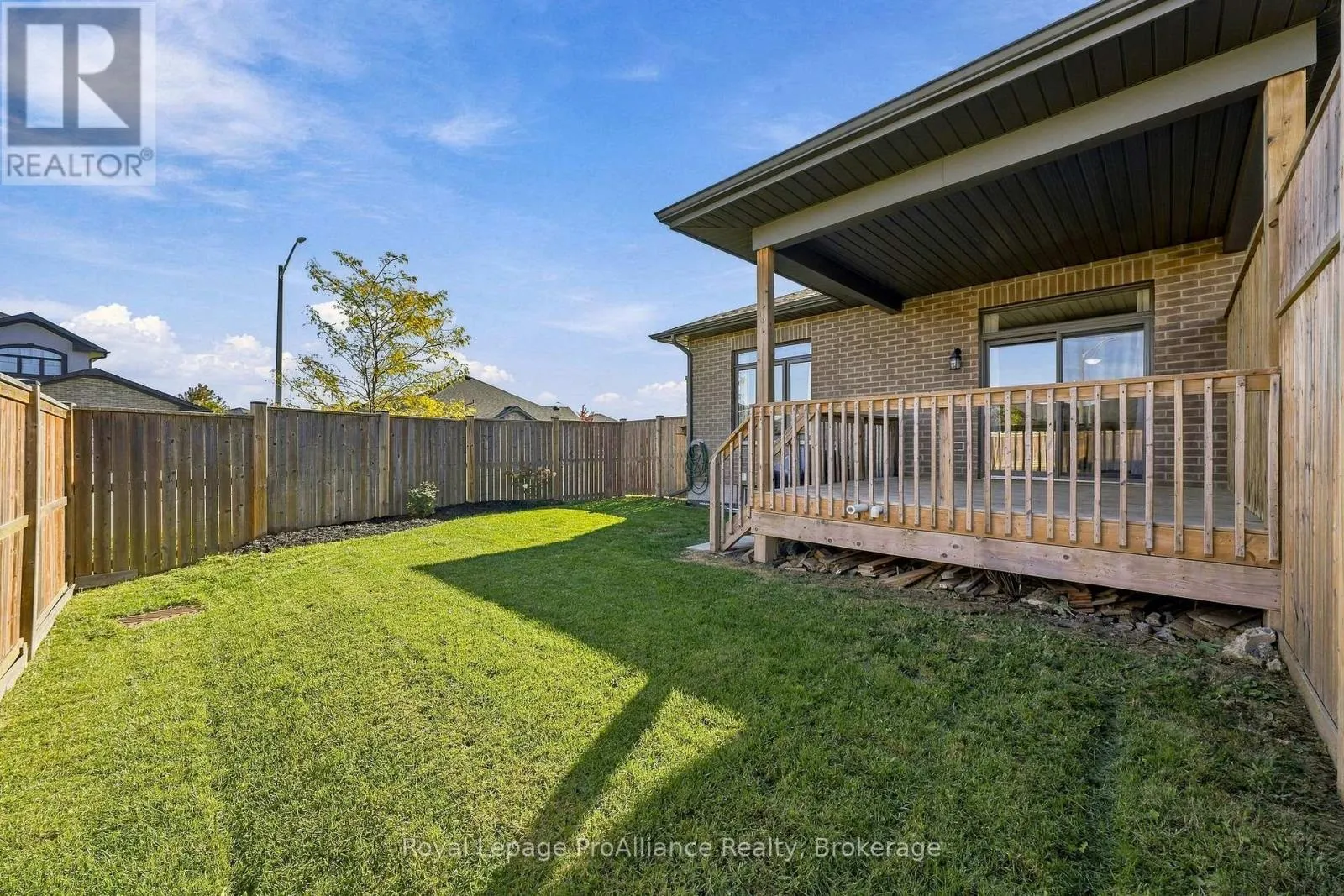 18 COVINGTON CRESCENT