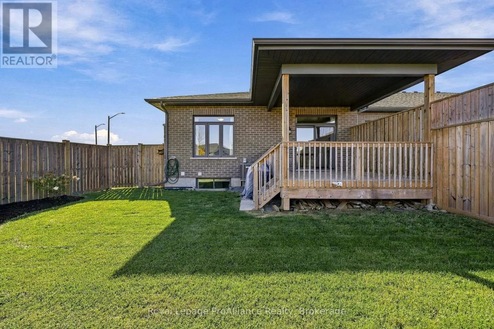 18 COVINGTON CRESCENT