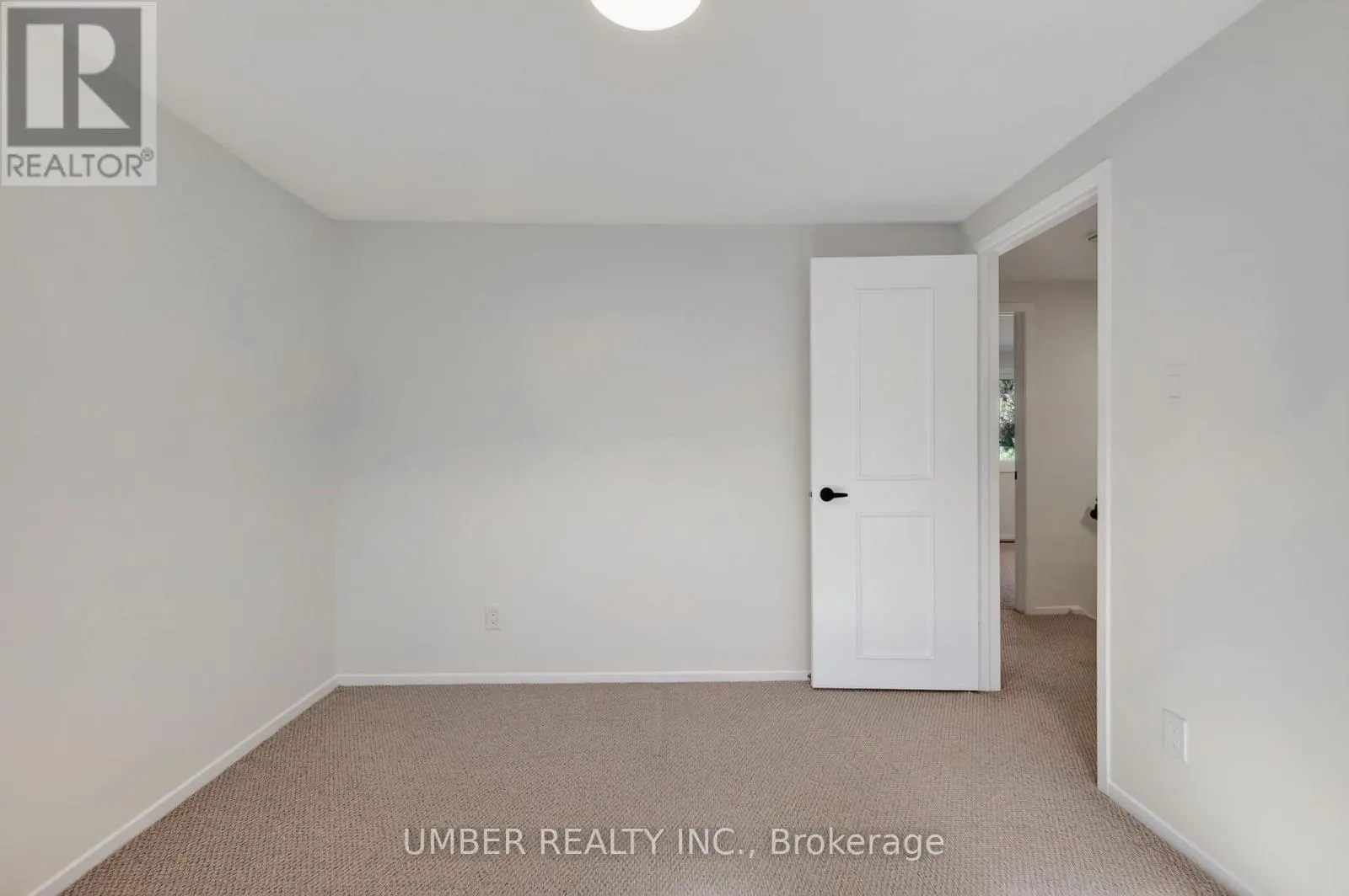 120 HAWK CRESCENT