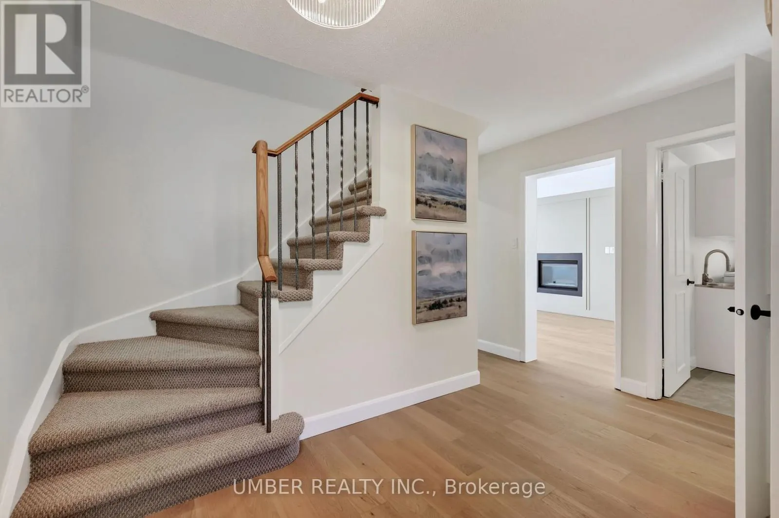 120 HAWK CRESCENT