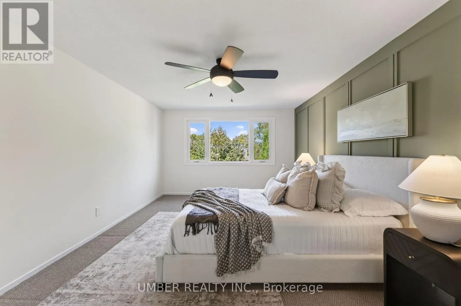 120 HAWK CRESCENT