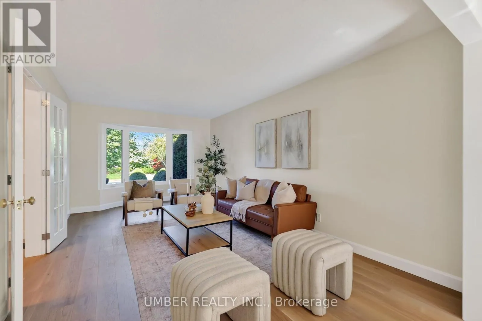 120 HAWK CRESCENT